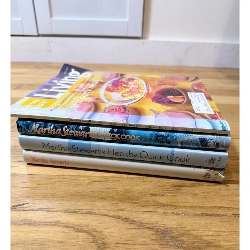 Lot of 4 Martha Stewart Cookbooks, Baking Quick Cook & Martha Living 80s-90s VTG
